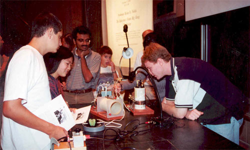 A glance into 2000 SPE: Cynthia Chiang speaks with people after Professor Fields' lecture