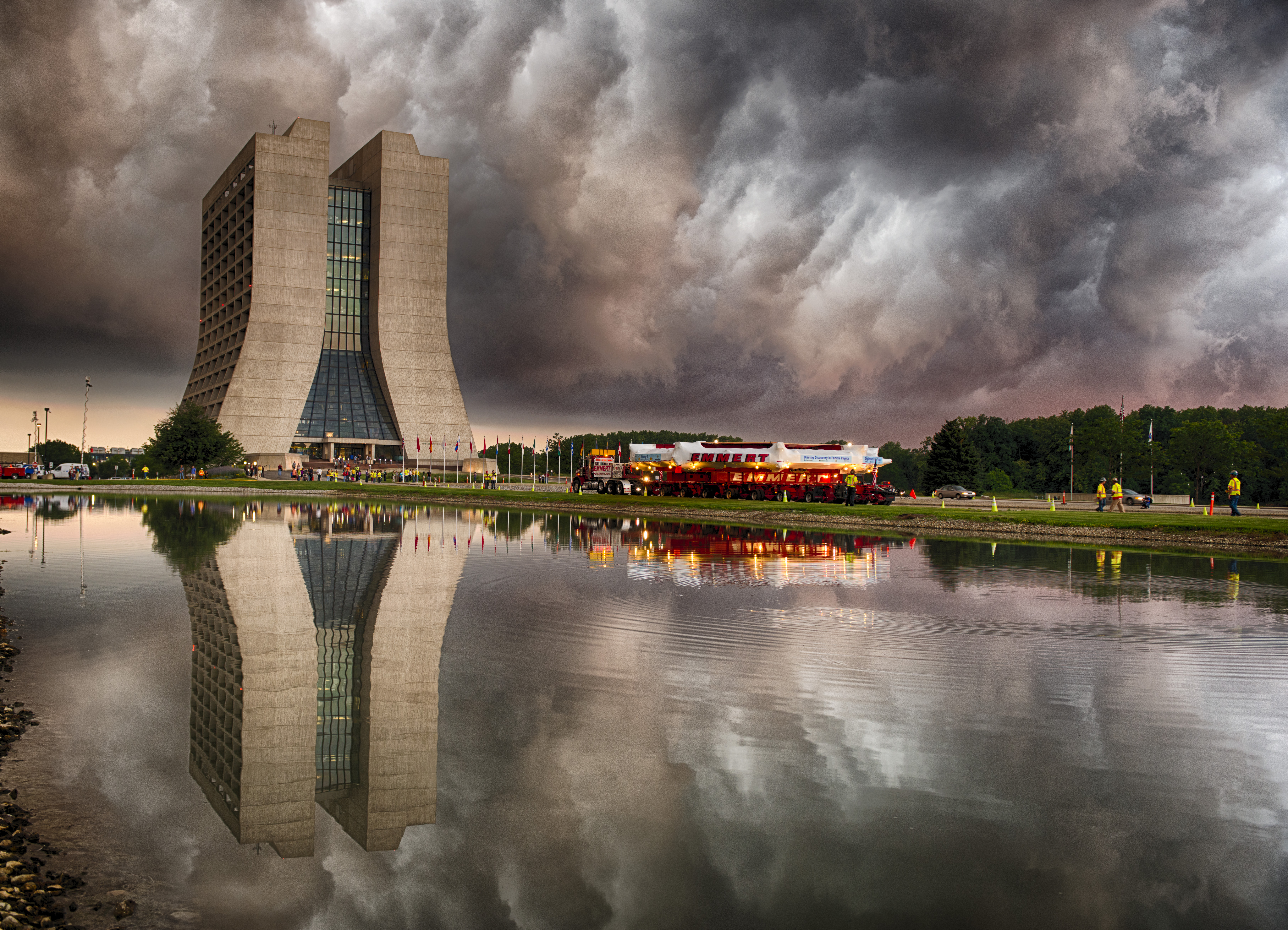 The ring, having been transported from Brookhaven National Laboratory in Long Island, NY, arrives at Fermilab. Image courtesy of Fermilab.