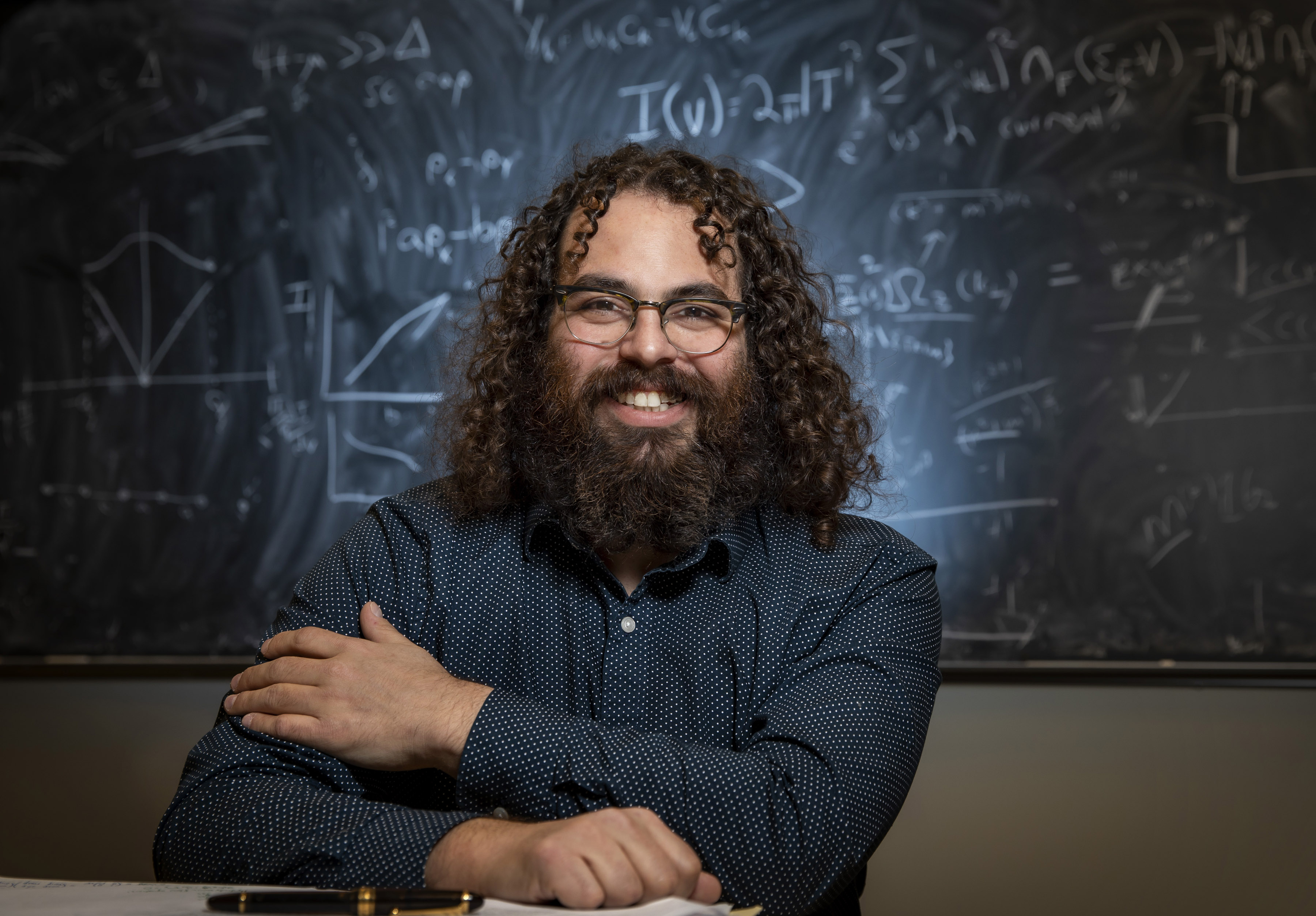 Illinois Physics Professor Barry Bradlyn