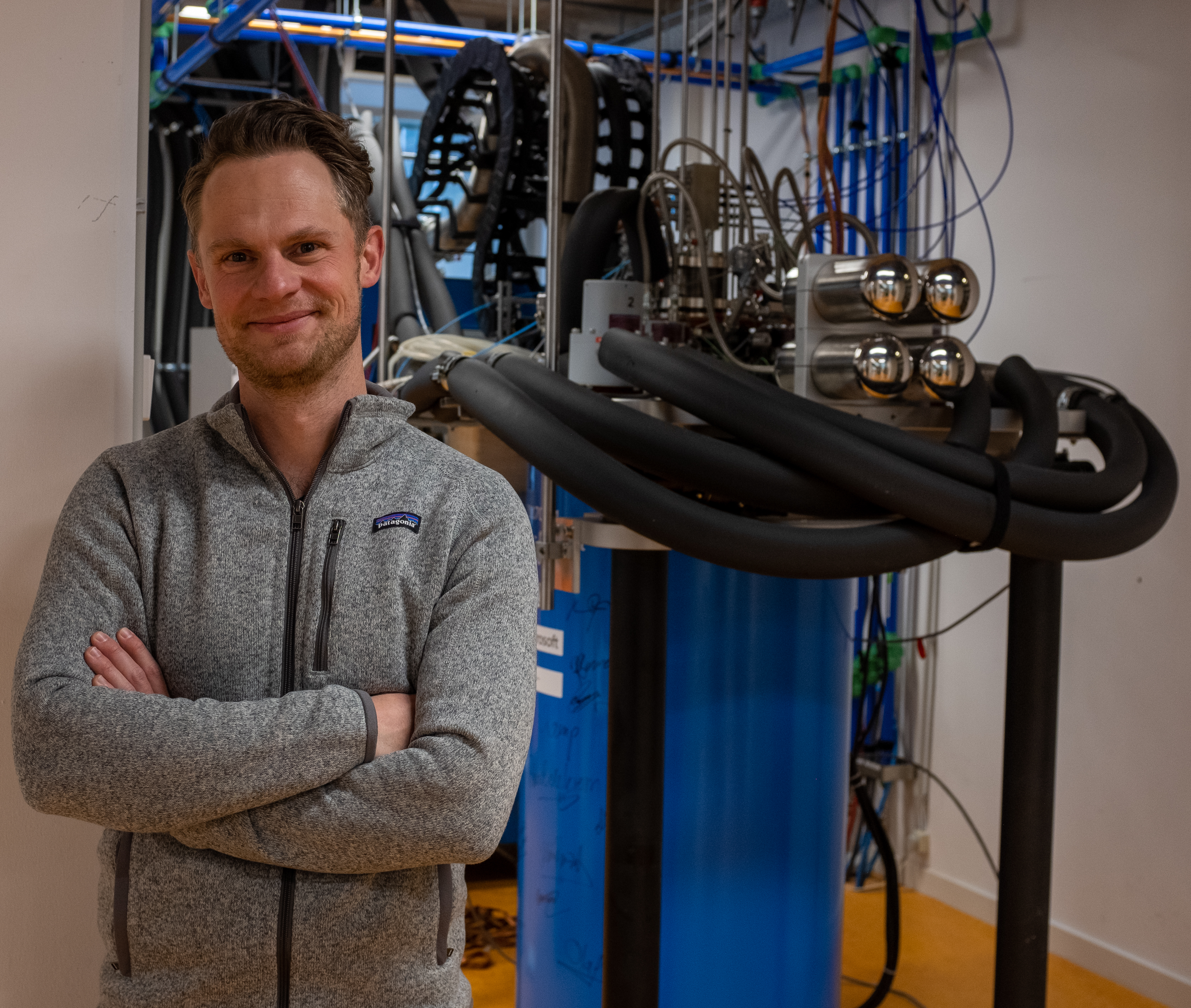 Professor Wolfgang Pfaff works in the laboratory of the QuTech/Microsoft collaboration at Delft University of Technology, Netherlands.